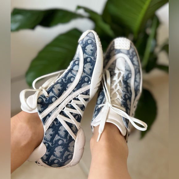 Christian Dior Diorella monogram sneakers - Picture 1 of 7